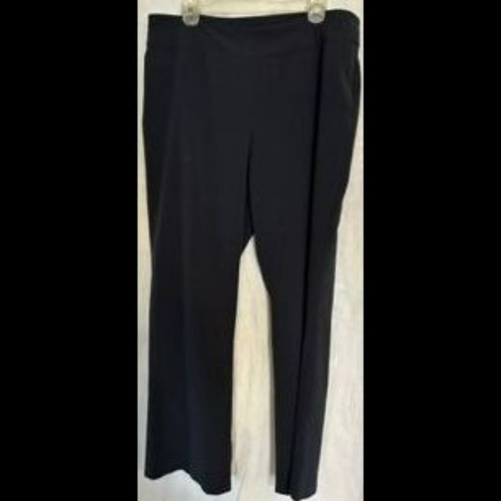 Navy pull-on pant with comfortable wide waistband, no pockets, size 14